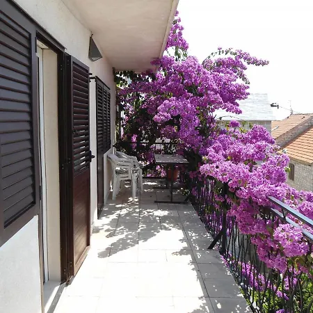 Apartment Mironija Bol